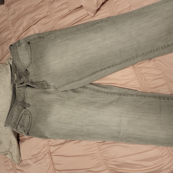 Universal Thread Skinny Jeans - Picture 3 of 3